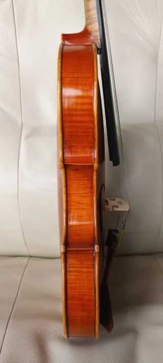Violín.