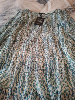 Blusa Cortefiel floral azul y blanca Talla XS