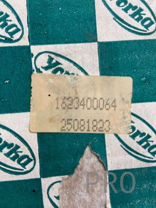 Renault 21 piloto tras der porton 7700769944