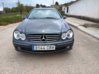 Mercedes-Benz  CLK 2004
