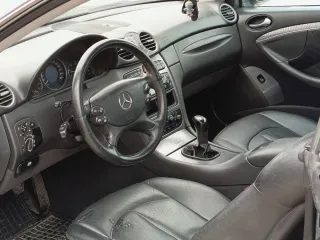 Mercedes-Benz  CLK 2004