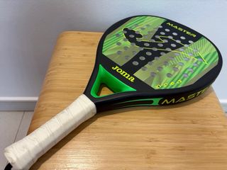 Pala de pádel Joma Master
