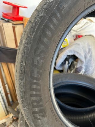 Bridgestone alenza 245/50 R19
