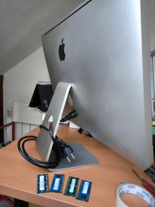 IMAC 21,5' CORE DUO