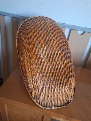 Cesta mimbre asa madera robusta nueva