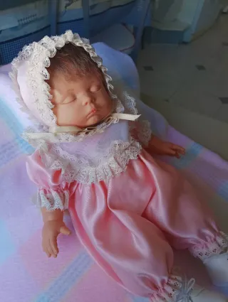 Muñeco bebé cuerpo de tela