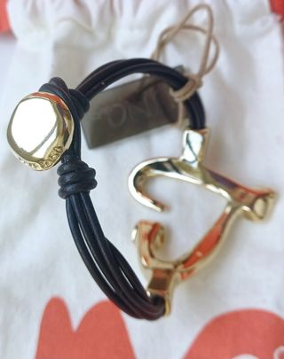 Pulsera UNOde50 Bañada en Oro 18k