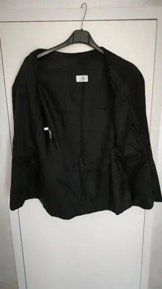 Giacca Ilia Misto Seta Nera Mezza Manica