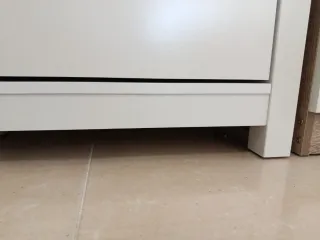 Aparador blanco y madera