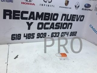 Tulipa intermitente renault 4 derecho