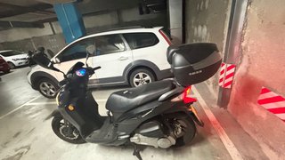 Moto SYM 125 Scooter Negra Automática