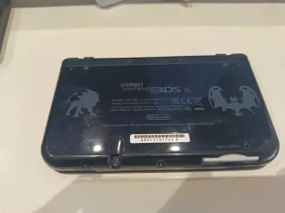 Nintendo 3DS XL Sol y Luna Edición Especial
