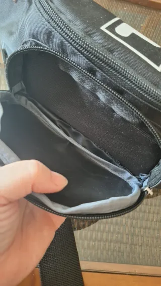 Riñonera Fila Negra Nueva