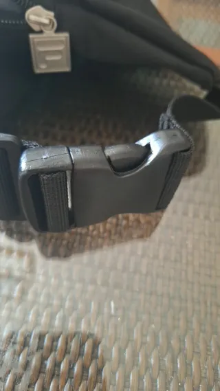 Riñonera Fila Negra Nueva