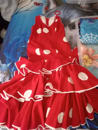 Traje de flamenca rojo y blanco