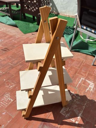 Estantería de madera plegable
