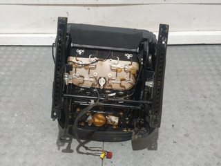 ASIENTO DELANTERO DERECHO SEAT ATECA (KH7) CZE