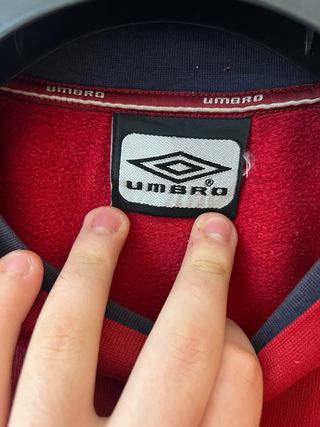 Sudadera Umbro Vintage Roja