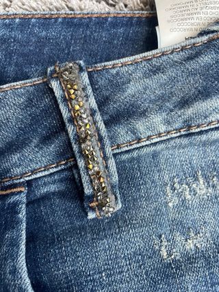 Pantalón vaquero Fornarina desgastado