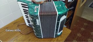 Acordeón Larrinaga Verde