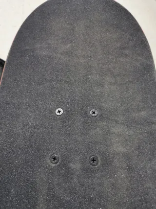 Skate alta gama 80x21cm + regalo mochila Element.
