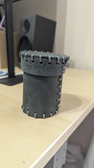 Vaso y dados El Señor de los Anillos