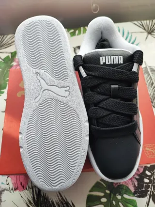 Zapatillas Puma Talla 39 .Nuevas.