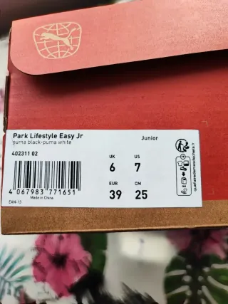 Zapatillas Puma Talla 39 .Nuevas.