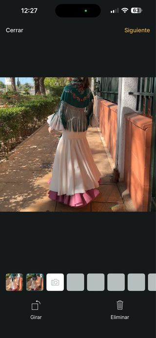 Traje de flamenca beig y rosa