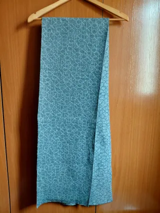 Bufanda Calvin Klein Gris Logo