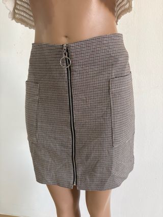 Falda de cuadros con cremallera