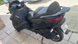Piaggio MP3 300 ie LT SPORT Negra