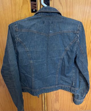 Chaqueta vaquera Bershka