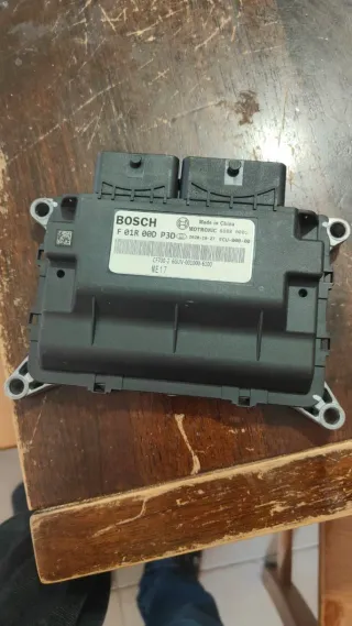 CFMOTO 700 CLX Heritage Naked