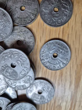 Lote 100 Moneda 25 cts 1937