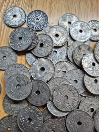 Lote 100 Moneda 25 cts 1937