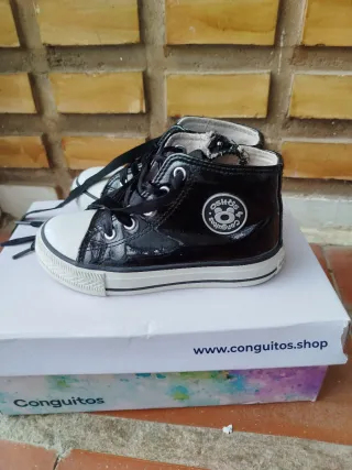 Zapatillas charol Conguitos Talla 29