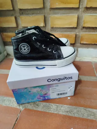 Zapatillas charol Conguitos Talla 29