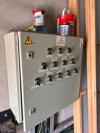 Interruptores magnéticos térmicos