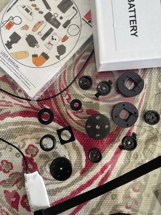 Cámara espía PingaOculto Nano V8 + Pinganillo