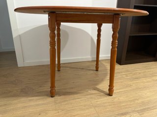 Mesa de comedor extensible