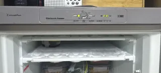 Congelador vertical Fagor