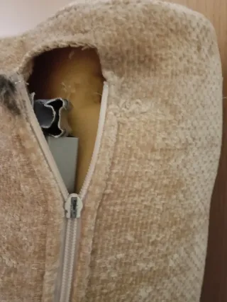 Sofá cama beige de tela