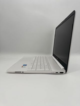 HP Laptop 15s-fq5029ns (2022)