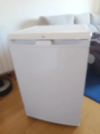 Frigorífico Beko pequeño a estrenar