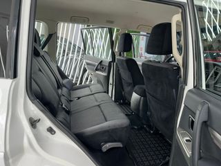 MITSUBISHI Montero 3.2 DID Spirit Auto