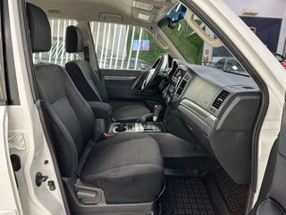 MITSUBISHI Montero 3.2 DID Spirit Auto