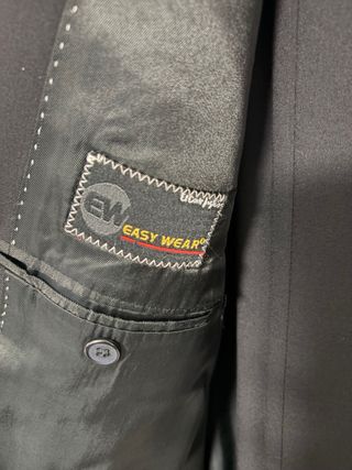 Traje Negro Easy Wear Lana Talla 52