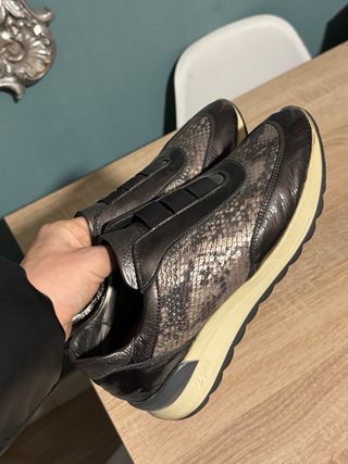 Zapatillas 24HRS ergonómicas en buen estado