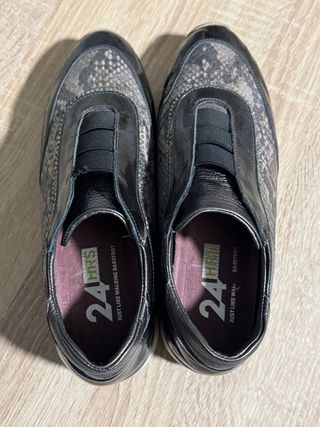 Zapatillas 24HRS ergonómicas en buen estado
